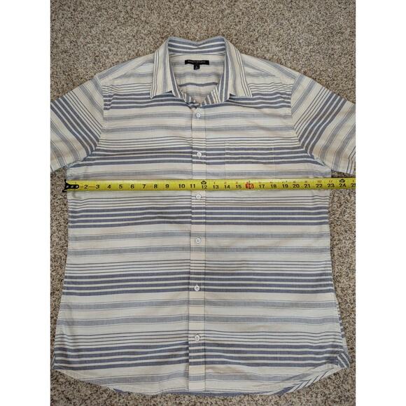 Banana Republic 100% Cotton Blue White Striped Men's Large Short Sleeve Buttons - Picture 5 of 6